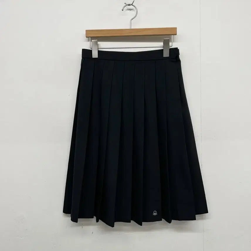 [BUNJANG] Benetton Vintage Pleated Skirt / JPN 빈티지 베네통 플리츠 스커트
