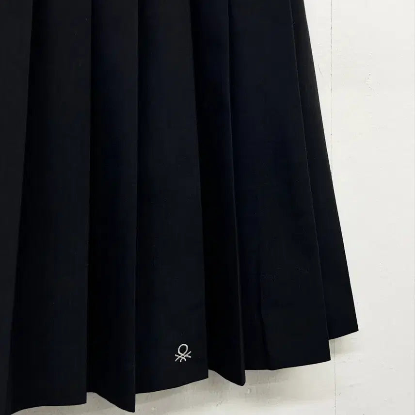[BUNJANG] Benetton Vintage Pleated Skirt / JPN 빈티지 베네통 플리츠 스커트