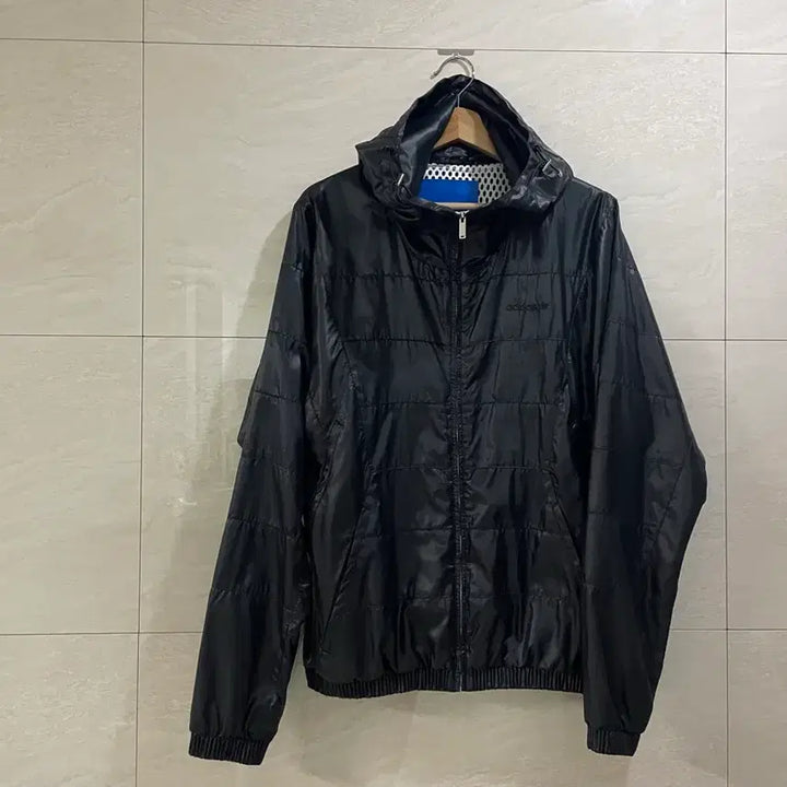 [BUNJANG] Adidas High-Neck Woven Jacket / 아디다스 / 하이넥 우븐 자켓, 바람막이, 남성자켓 / 105