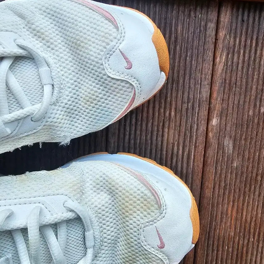 [BUNJANG] Nike Air Max White/Pink Sneakers 235mm / 나이키 에어맥스 화이트/핑크 운동화 235