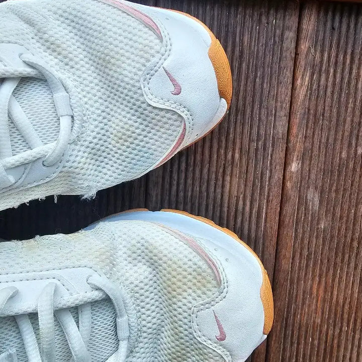 [BUNJANG] Nike Air Max White/Pink Sneakers 235mm / 나이키 에어맥스 화이트/핑크 운동화 235