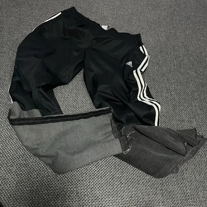 [BUNJANG] Adidas Black Track Pants Reconstructed / 아디다스 블랙 트랙 팬츠 리폼