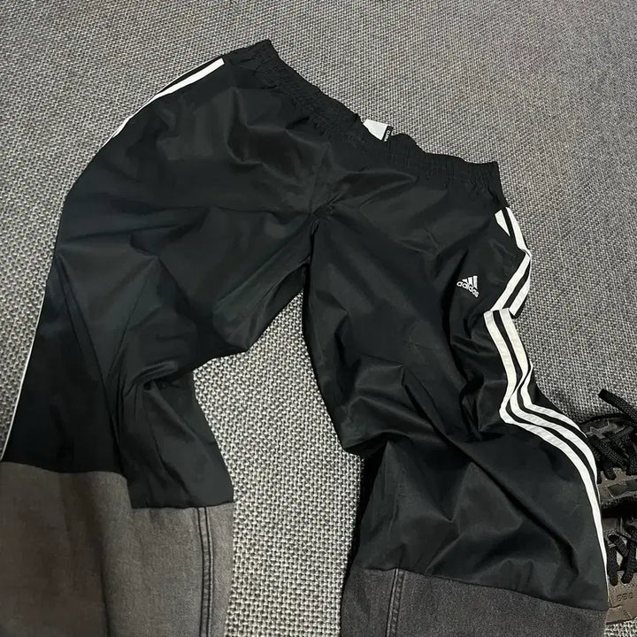 [BUNJANG] Adidas Black Track Pants Reconstructed / 아디다스 블랙 트랙 팬츠 리폼