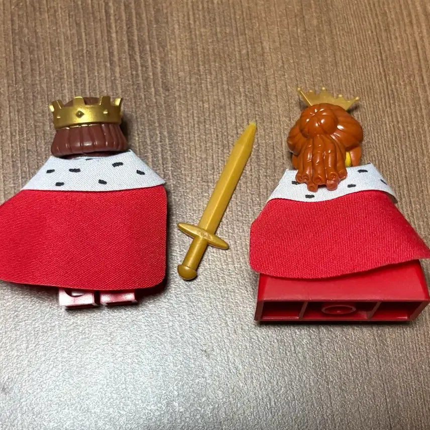 [SOLD OUT] 레고 미니피규어 시즌 15 왕과 여왕