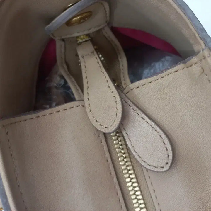 [BUNJANG] MCM Logo Tote Bag &amp; Shoulder Bag / MCM 로고 토트백 겸 숄더백