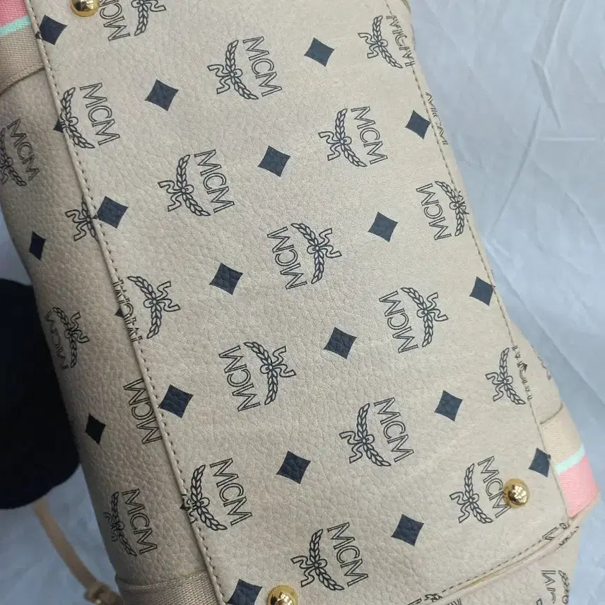 [BUNJANG] MCM Logo Tote Bag &amp; Shoulder Bag / MCM 로고 토트백 겸 숄더백