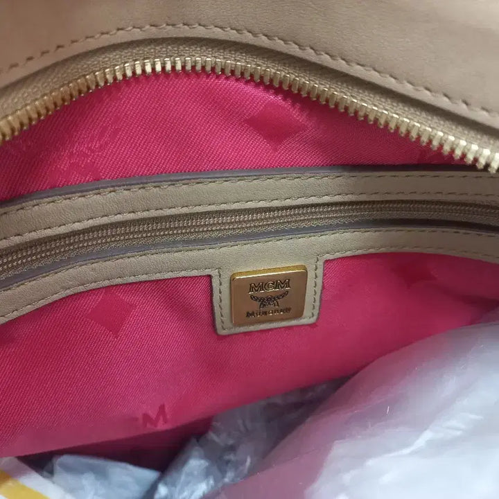 [BUNJANG] MCM Logo Tote Bag &amp; Shoulder Bag / MCM 로고 토트백 겸 숄더백