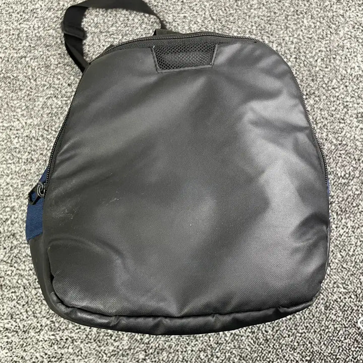 [BUNJANG] Nike Brasilia 9.5 Training Duffel Bag / 빈티지9. 나이키 브라질리아 9.5 트레이닝 더플백 크로스백 가방 보스턴