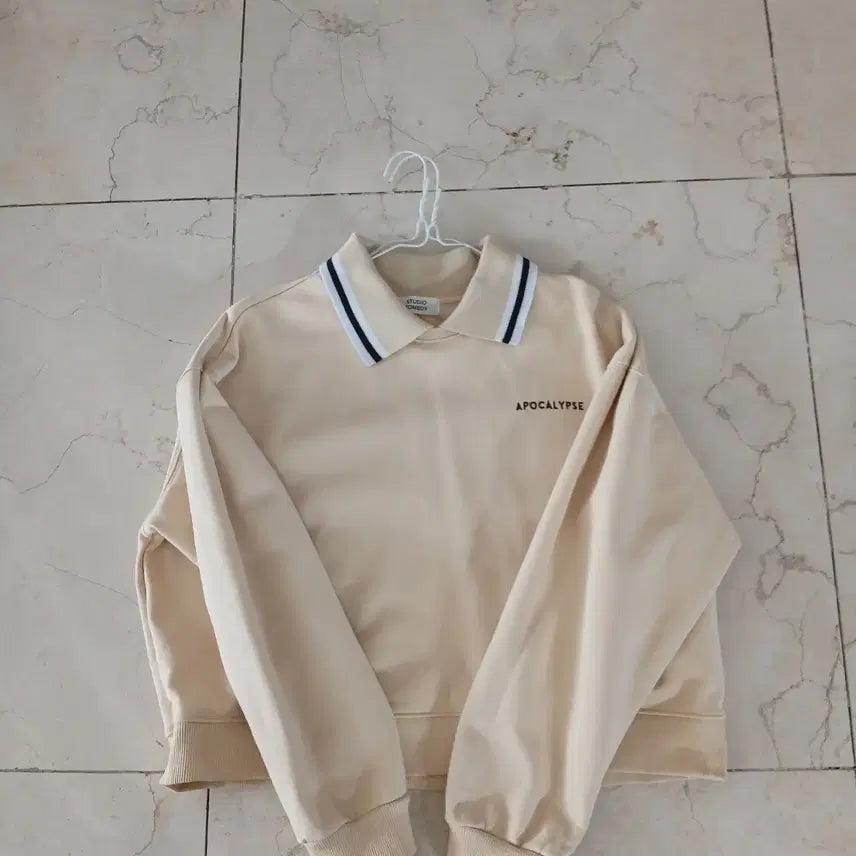[BUNJANG] Tomboy Crop Collar T-shirt / 022 톰보이 크롭 카라티 Free