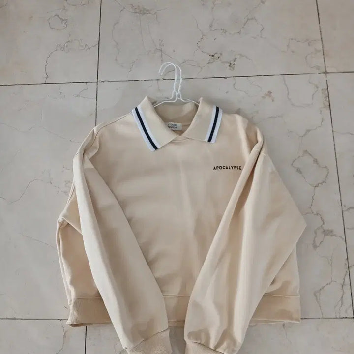[BUNJANG] Tomboy Crop Collar T-shirt / 022 톰보이 크롭 카라티 Free