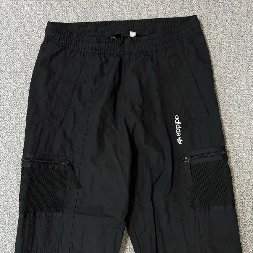 [BUNJANG] Adidas Nylon Training Pants M / 아디다스 트레이닝 나일론 팬츠 M