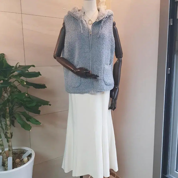 [BUNJANG] TheSoori Boucle Hooded Vest / 지금 딱 입는 부클 후드 베스트  버터처럼 부드러운 간절기 필수템