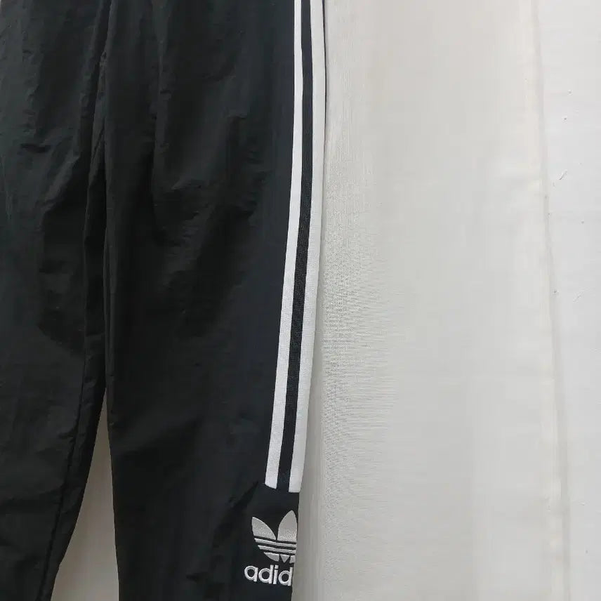 [SOLD OUT] 아디다스 락업 트랙팬츠 S