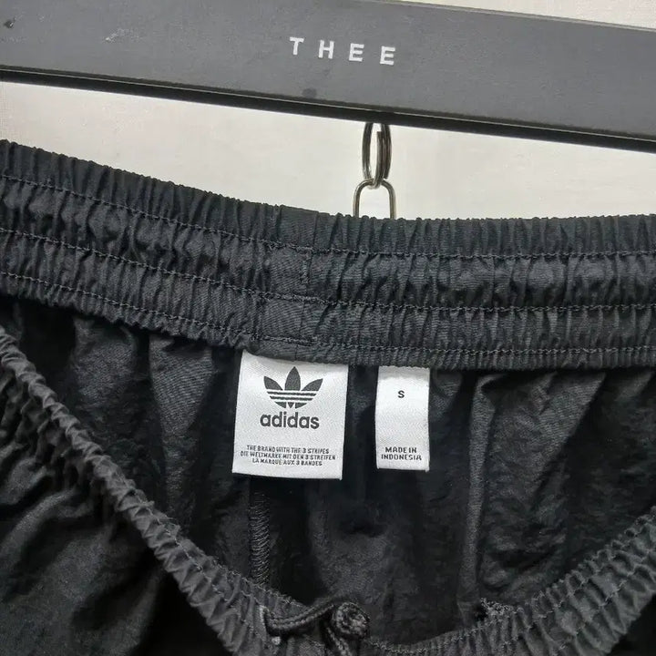 [SOLD OUT] 아디다스 락업 트랙팬츠 S