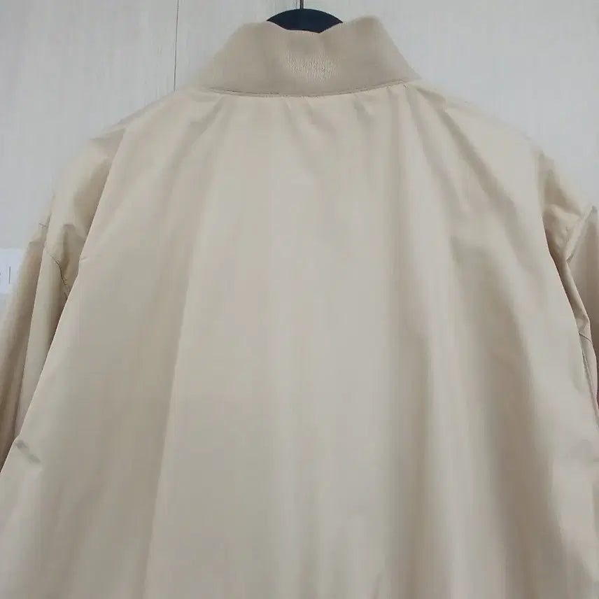 [BUNJANG] H&amp;M Beige Bomber Jacket / H&amp;M 베이지 봄버 자켓