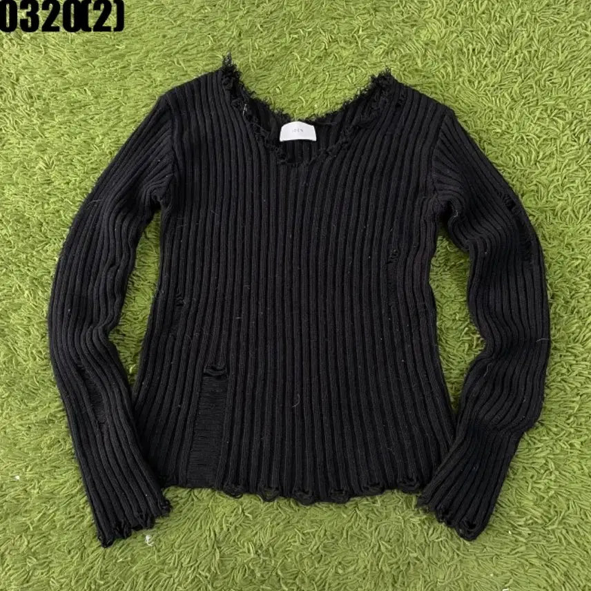 [BUNJANG] Black Damage Knit Long Sleeve T-shirt / 블랙 데미지 니트 긴팔티셔츠