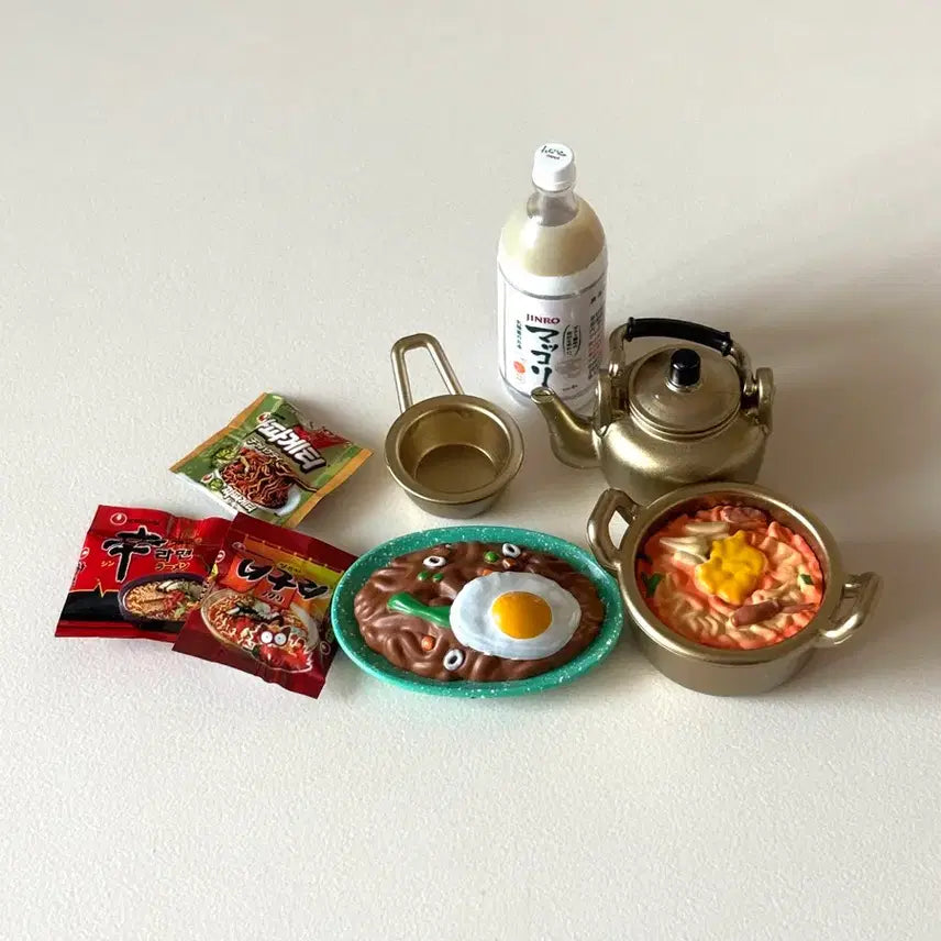 [BUNJANG] Nongshim x Jinro Collaboration Korean Pocha Gacha / 농심X진로 콜라보 한국 포차 가챠