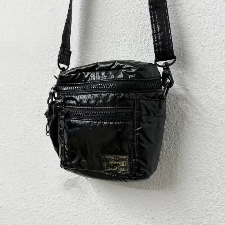 [SOLD OUT] PORTER  Shine Shoulder Bag