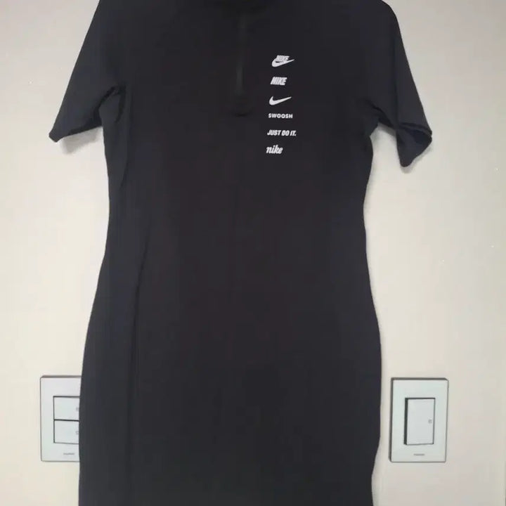[BUNJANG] Nike Swoosh One-Piece Dress / 나이키  스우시 원피스