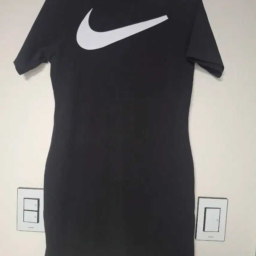 [BUNJANG] Nike Swoosh One-Piece Dress / 나이키  스우시 원피스