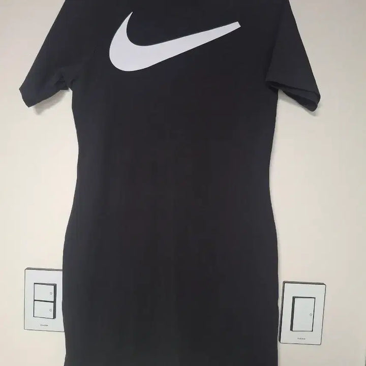 [BUNJANG] Nike Swoosh One-Piece Dress / 나이키  스우시 원피스