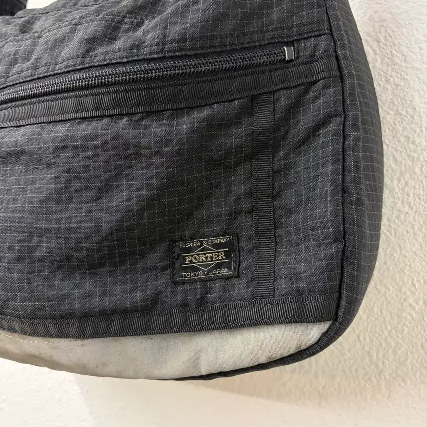 [BUNJANG] PORTER Reflector Shoulder Bag / PORTER Reflector Shoulder Bag