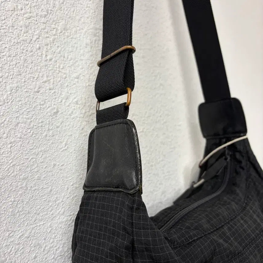 [BUNJANG] PORTER Reflector Shoulder Bag / PORTER Reflector Shoulder Bag