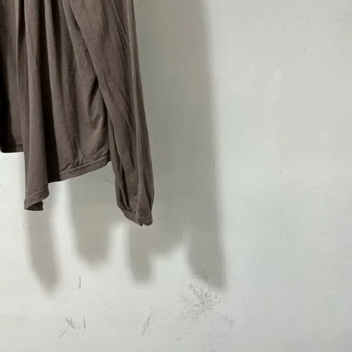 [SOLD OUT] vtg top