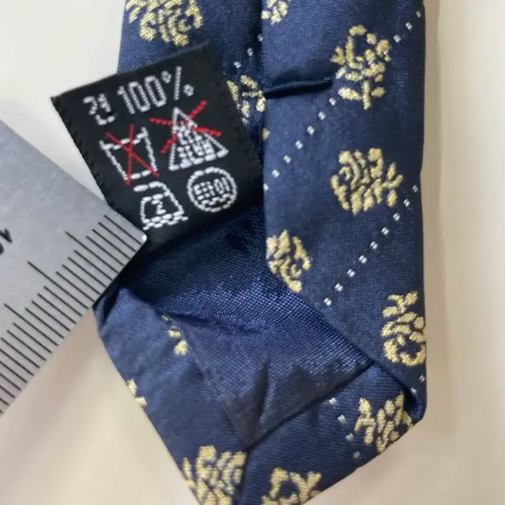 [BUNJANG] Nina Ricci Tie / 니나리치 넥타이