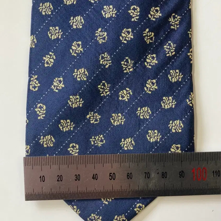 [BUNJANG] Nina Ricci Tie / 니나리치 넥타이