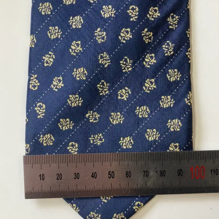[BUNJANG] Nina Ricci Tie / 니나리치 넥타이
