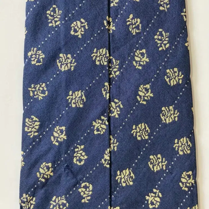 [BUNJANG] Nina Ricci Tie / 니나리치 넥타이