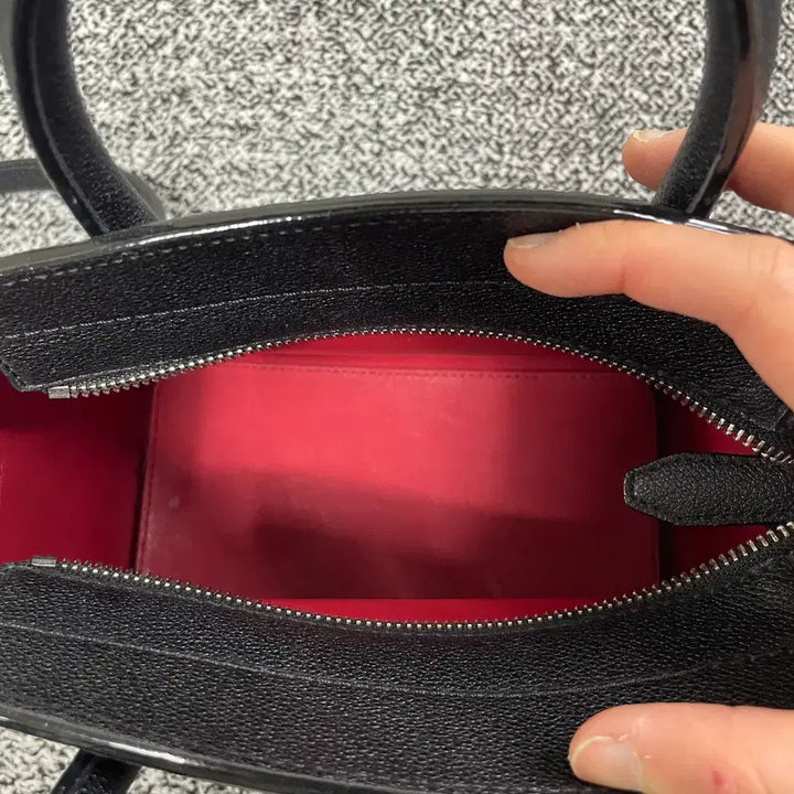 [BUNJANG] Charles &amp; Keith Britton Ruched Top Handle Tote Bag / 빈티지9. 찰스앤키스 브리튼 러치드 탑 핸들 토트백 가방 크로스백