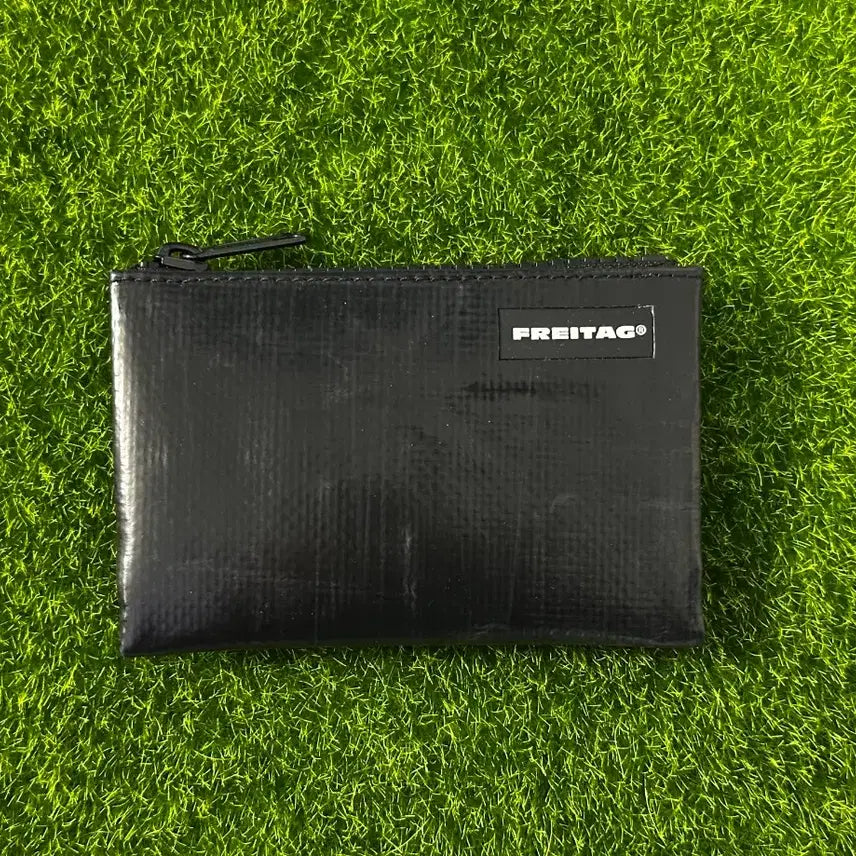 [SOLD OUT] [새상품]프라이탁 카드지갑 검정 블레어 