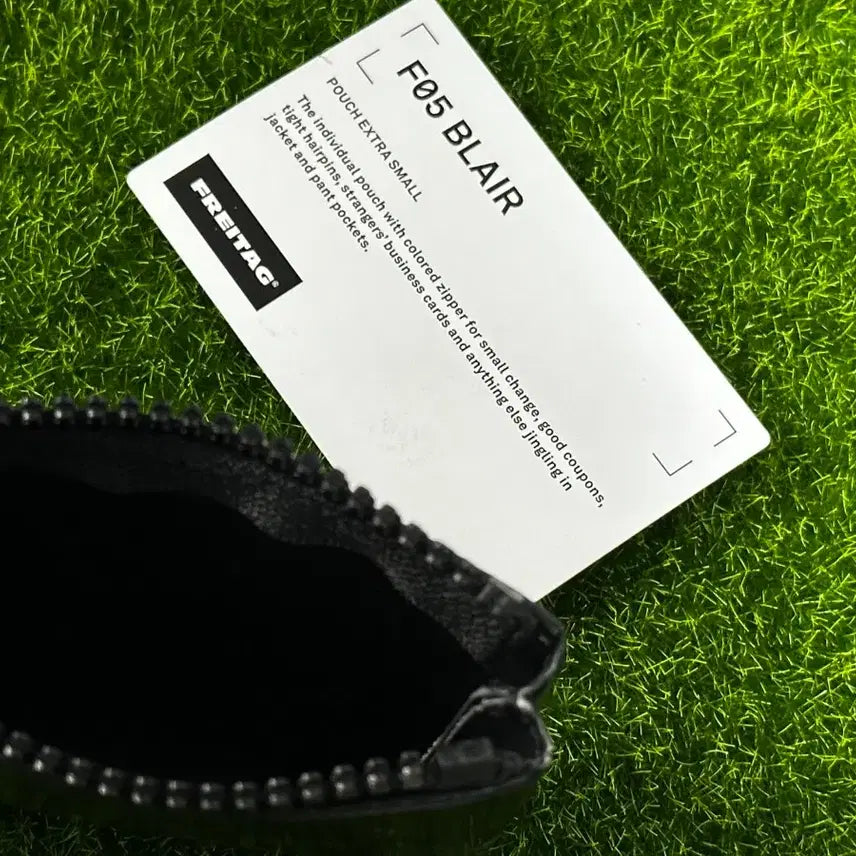 [SOLD OUT] [새상품]프라이탁 카드지갑 검정 블레어 
