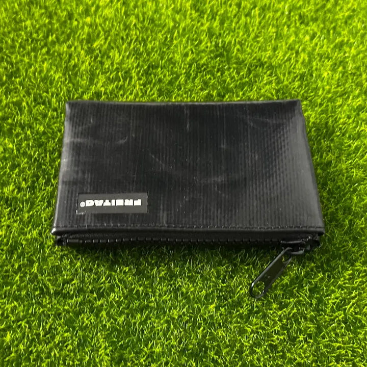 [SOLD OUT] [새상품]프라이탁 카드지갑 검정 블레어 