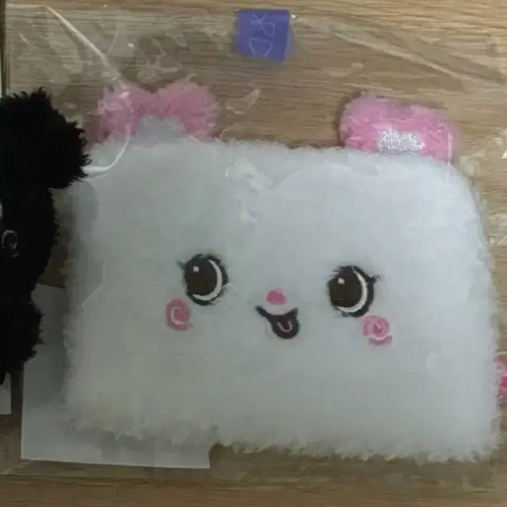 [BUNJANG] NCT WISH Sakuya Pouch / 탈덕처분) 엔시티위시 팡이 파우치