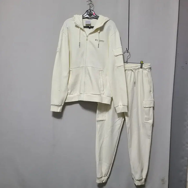 [BUNJANG] Discovery Training Suit Set / ㄷ126 디스커버리바지세트