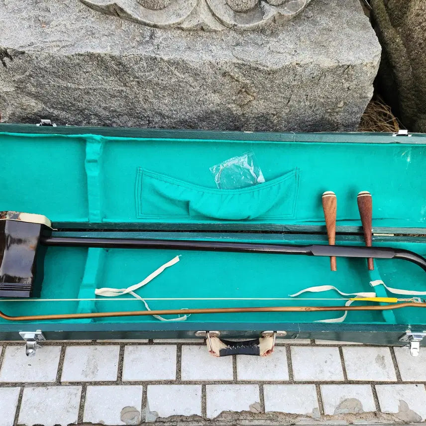 [BUNJANG] Vintage Chinese Erhu String Instrument / 오래된 얼후 중국의 전통 현악기인 얼후(Erhu)