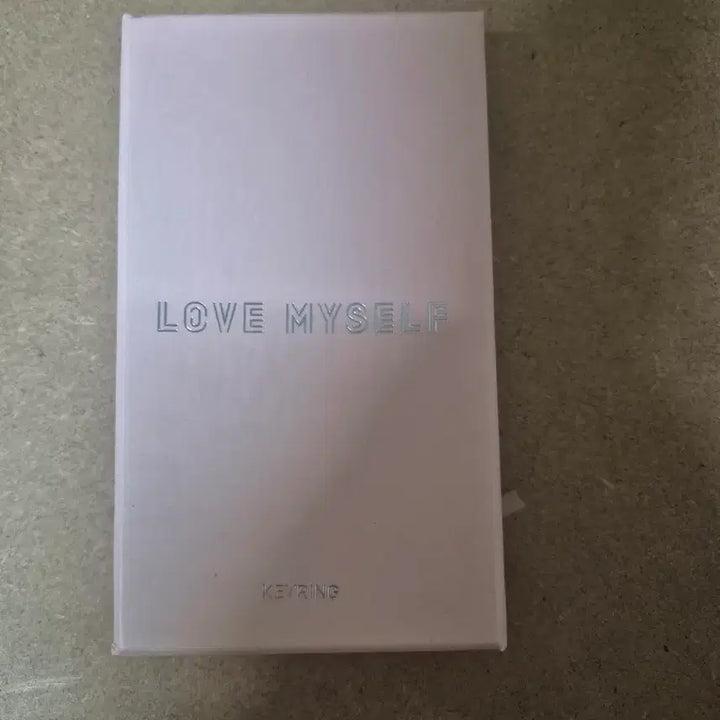 [BUNJANG] BTS Love Myself Keyring (Sealed) / (미개봉)BTS Love Myself 키링 미개봉