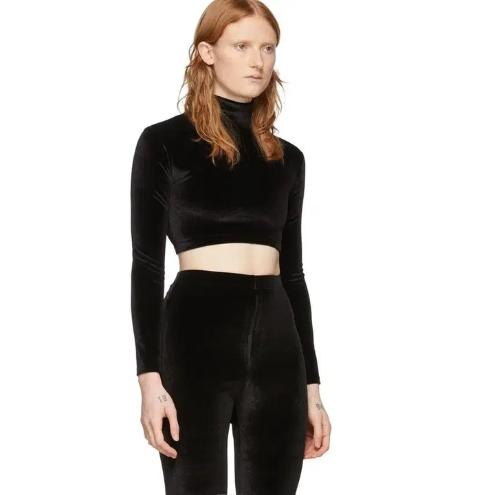 [BUNJANG] VETEMENTS Black Velvet Crop Top / 베트멍 VETEMENTS 신상 백로고 블랙 벨벳 크롭 티셔츠 미니 탑