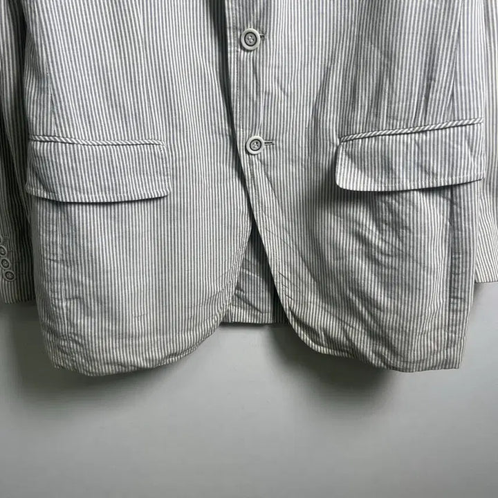 [BUNJANG] Issey Miyake Seersucker Striped Blazer / 이세이미야케 시어서커 스트라이프 블레이저