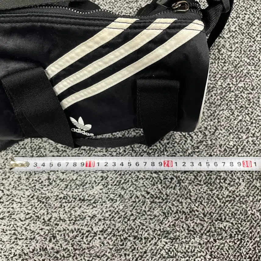 [BUNJANG] Adidas Team Bag Mini Duffel Bag Nylon Crossbody Bag / 빈티지9. 아디다스 팀백 미니 더플백 나일론 원통 가방 크로스백
