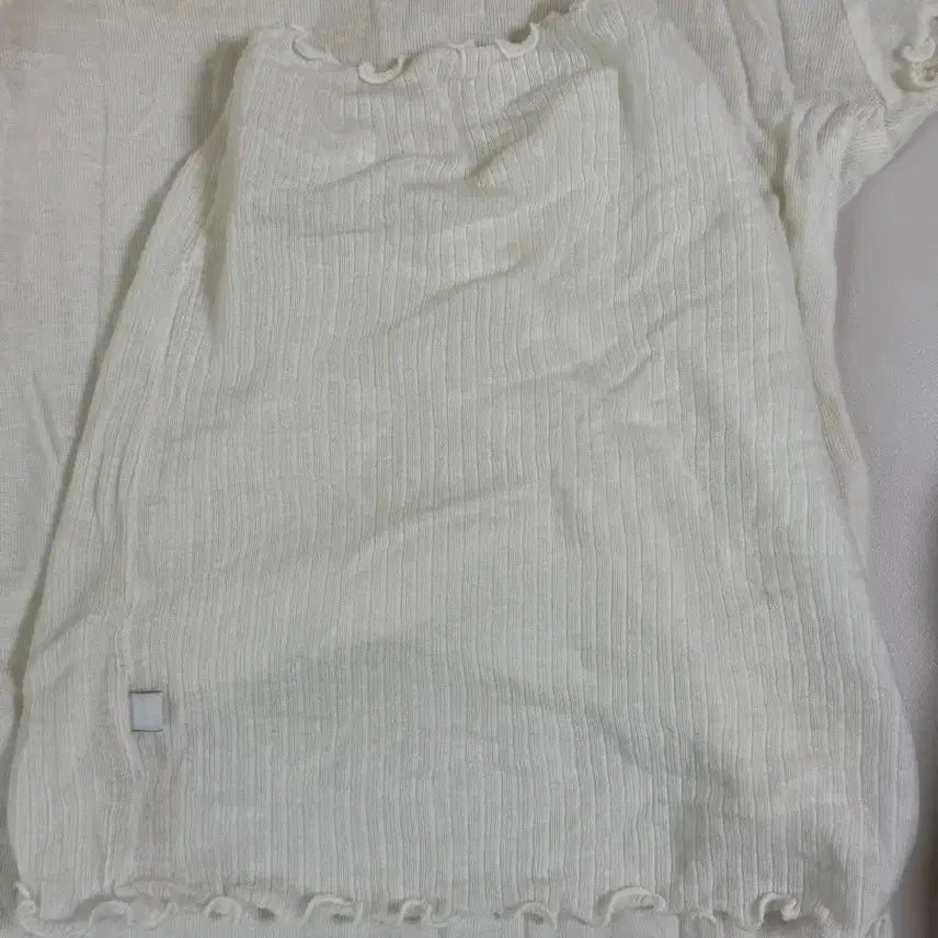 [SOLD OUT] 타낫 레이스 투웨이 탑 아이보리