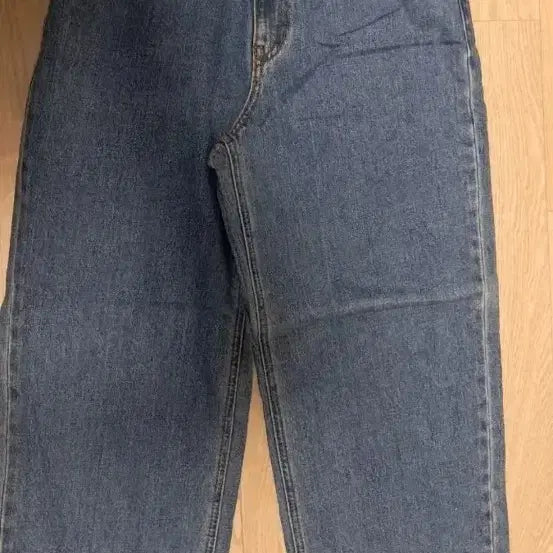 [BUNJANG] Spao Crop Wide Jeans / 스파오 크롭 와이드진 팝니다