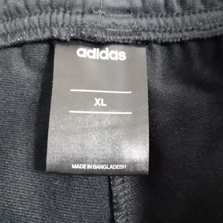 [BUNJANG] Adidas Black Three-Stripe Training Suit XL / 아디다스 블랙 3선 트레이닝복 세트xl