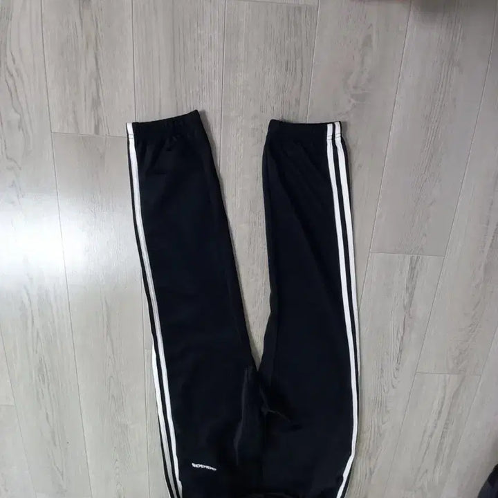 [BUNJANG] Adidas Black Three-Stripe Training Suit XL / 아디다스 블랙 3선 트레이닝복 세트xl