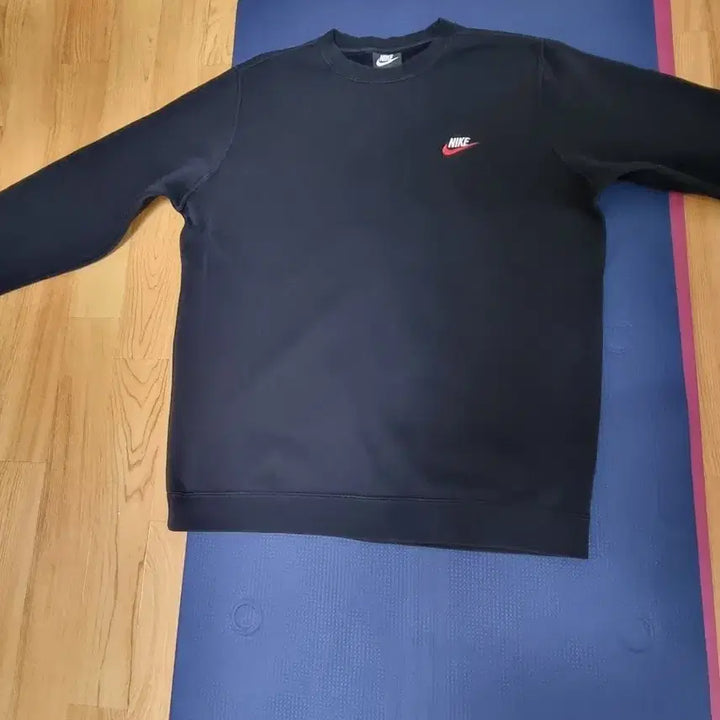 [BUNJANG] Nike Embroidered Logo Brushed Fleece Sweatshirt L Black / 나이키 기모 맨투맨 L 804340 013