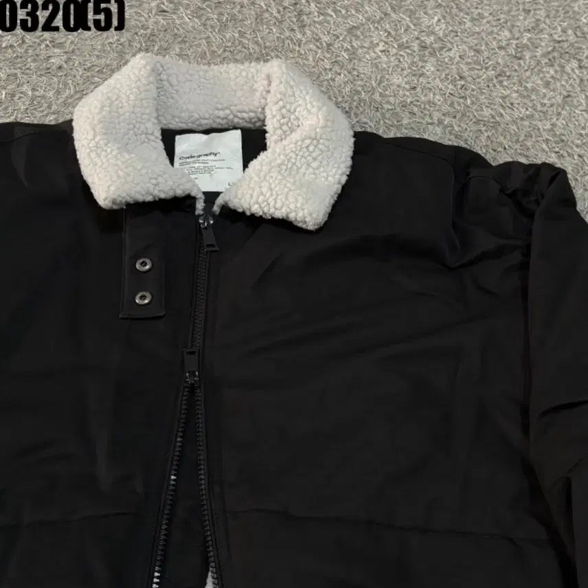 [SOLD OUT] 코드그라피 블랙 양털 카라 패딩 점퍼 0320