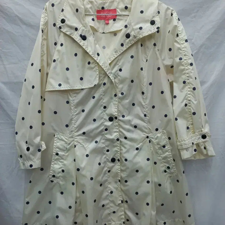 [BUNJANG] Plastic Island Dot Windbreaker Coat (Women&